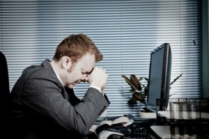 Mid-level-managers-are-more-depressed-The-TeCake-790x527